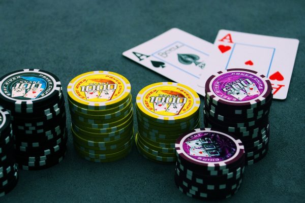 Key Pieces Of Online Casino